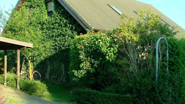 Unclassified image, 1 of 16, button - Modern Apartment With Garden, Terrace, Barbecue and Heating (Wendorf)