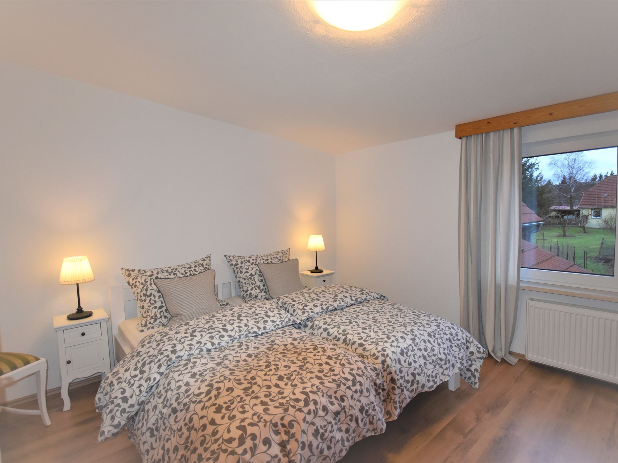 Apartment | 2 Schlafzimmer, individuell eingerichtet, Babybetten