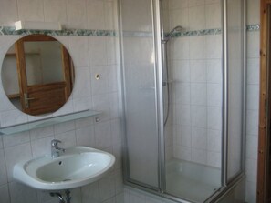 Apartment | Bathroom - Quaint Apartment in Boiensdorf near Sea (Boiensdorf)