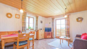 Unclassified image, 4 of 24, button - Exquisite Apartment in Steingaden near Ski Area (Steingaden)