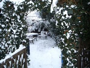Apartment | Garden
