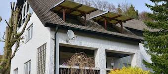 Comfy Apartment in Wichenstein With Large Garden