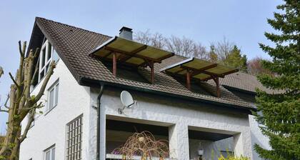 Comfy Apartment in Wichenstein With Large Garden