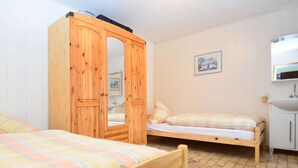 Ferienhaus | 2 Schlafzimmer, individuell eingerichtet