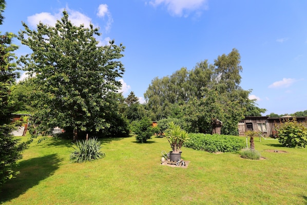 Apartment | Garden