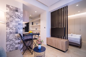 Classic Apartment (403) | Living area | 45-inch LED TV with satellite channels, TV
