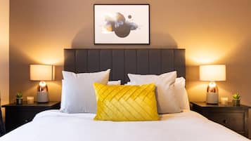 2 habitaciones, ropa de cama hipoalergénica y muebles diferentes