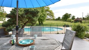 Unclassified image, 2 of 40, button - Villa With Private Swimming Pool in a Rural Area, Just Outside Decize (Decize)