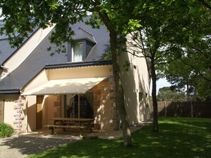 Exterior - Stylish Coastal Stay in Erquy (Erquy)