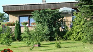 Exterior - Small Holiday Home with Large Garden near Czech Border (Sebnitz)