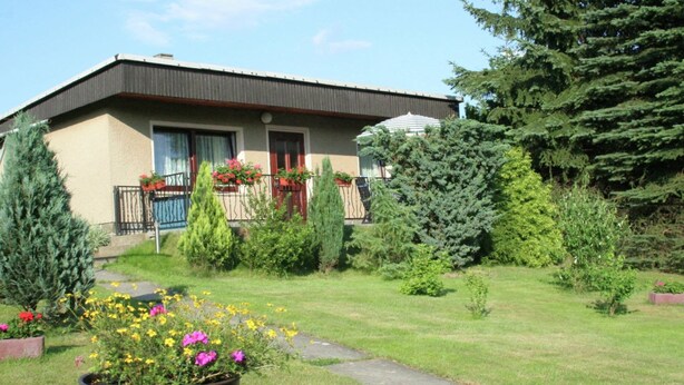 Exterior - Small Holiday Home with Large Garden near Czech Border (Sebnitz)