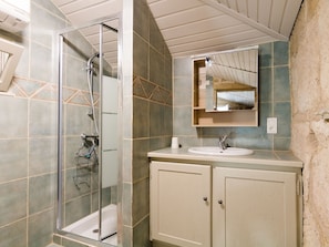Bathroom - Luxurious Restored Building With Heated Swimming Pool, Terraces and Jacuzzi (Lacapelle-Marival)