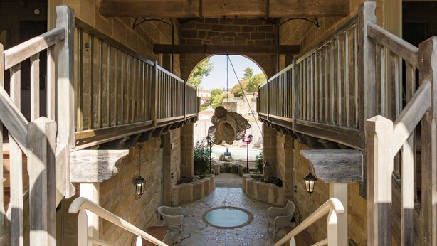House | Reception - Luxurious Restored Building With Heated Swimming Pool, Terraces and Jacuzzi (Lacapelle-Marival)