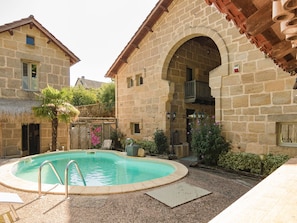 Outdoor pool, a heated pool - Luxurious Restored Building With Heated Swimming Pool, Terraces and Jacuzzi (Lacapelle-Marival)