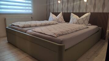 Apartment | 1 bilik tidur, dilengkapkan perabot secara berasingan, cadar katil