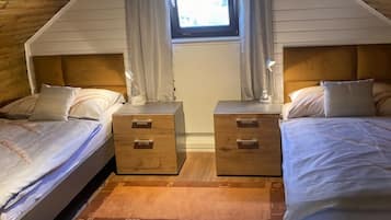 House | 2 bilik tidur, dilengkapkan perabot secara berasingan, cadar katil