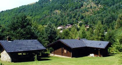 Wooden, Quietly-located Chalet With Garden on the Edge of the Forest in the French Countryside