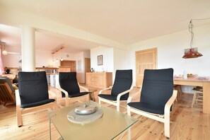 House | Living room - Mansion in Cuzy With Pool and Scenic Views (Cuzy)