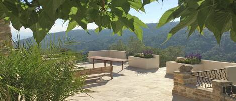 Vue depuis lâhĂ©bergement