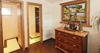 Apartment in Ski Paradise Near Trails