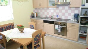 Private kitchen | Coffee/tea maker, microwave, oven, dishwasher - Comfy Apartment With Terrace, Garden, Bbq, Parking, Playroom (Dellach im Drautal)