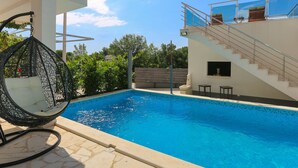 Udendørs pool