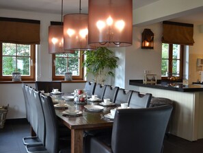 Dining - Opulent Chalet in Mauterndorf With Whirlpool & Sauna (Mauterndorf)