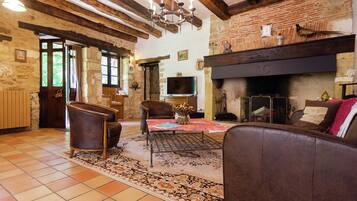 House | Living room