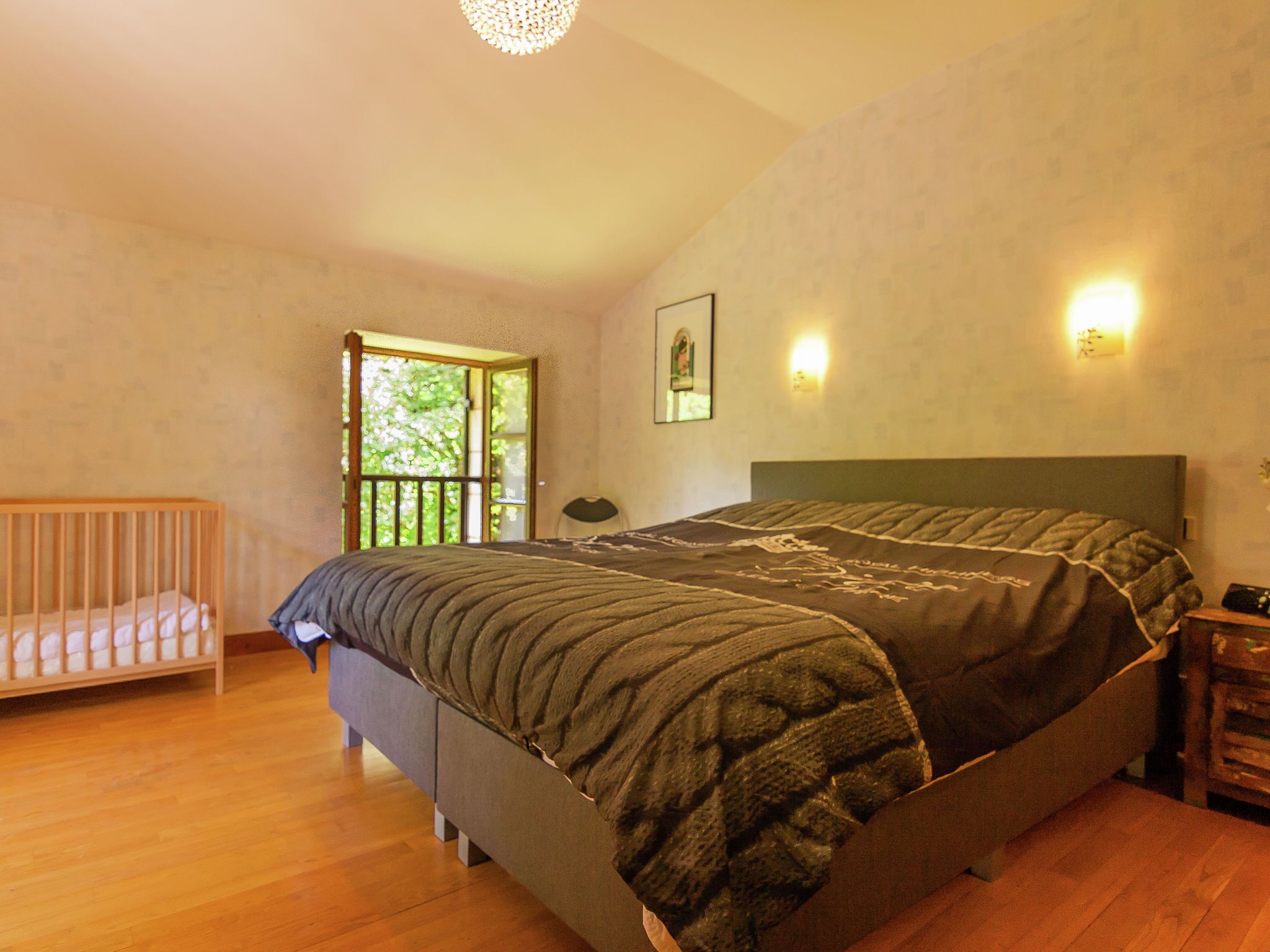 House | Room amenity