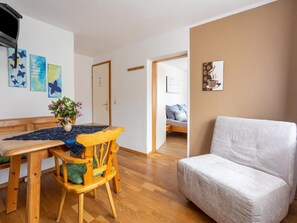 Apartment | Living room