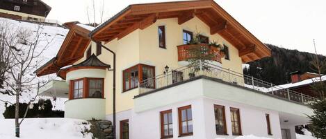 Apartment | Exterior