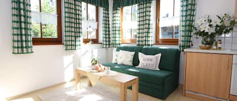 Apartment | Living room