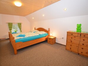 Ferienhaus | 4 Schlafzimmer, individuell eingerichtet, Bettwäsche