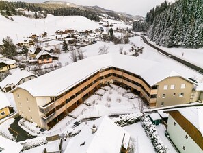 Exterior - Top- 4 Star Apartment in Tamsweg Near Ski Area (Tamsweg)
