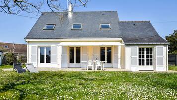 House | Bahagian luar