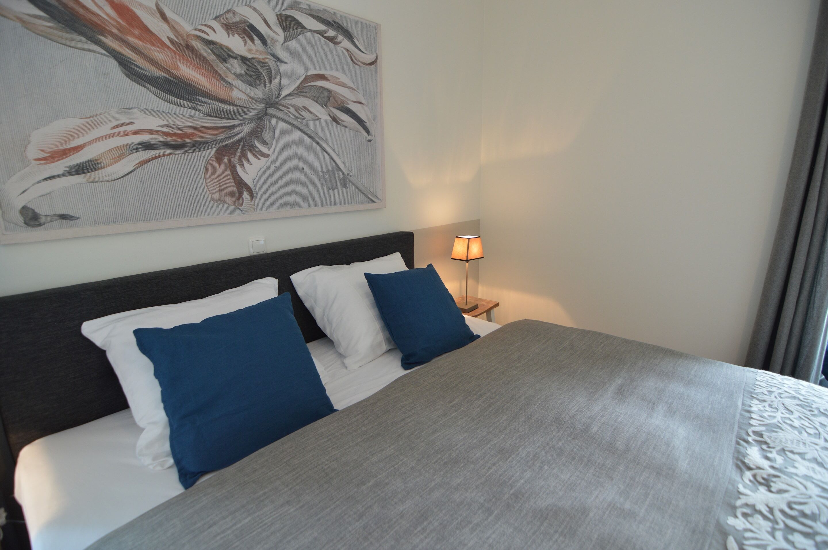 Casa | 20 habitaciones, tabla de planchar con plancha y ropa de cama 