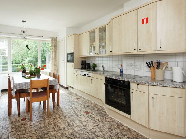 獨棟房屋 | 私人廚房 | 兒童餐椅