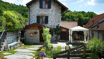 Cottage | Exterior