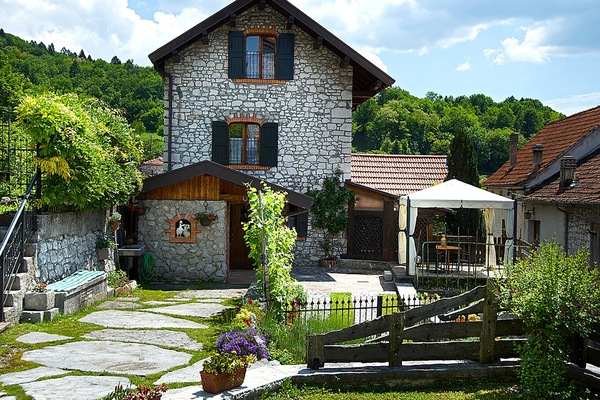 Házikó | Külső rész