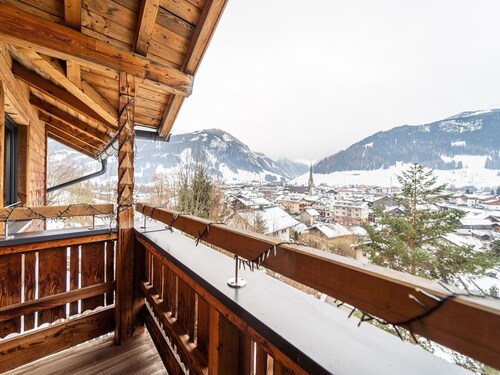 Chalet in Bruck Near Ski Slopes