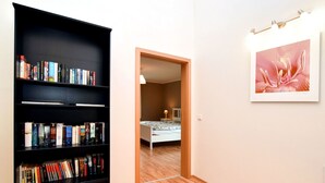 3 quartos, individualmente mobiliados