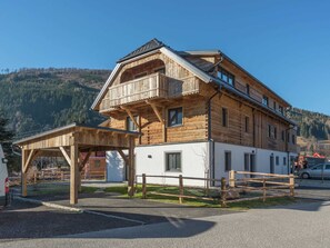 Apartment | Exterior - Premium Maisonette Near ski Resorts (Sankt Michael im Lungau)