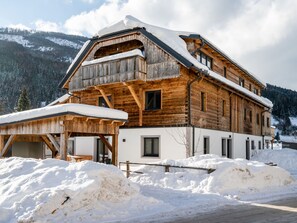 Apartment | Exterior