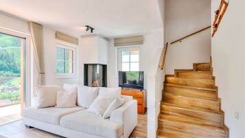 Chalet | Living area