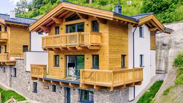 Chalet | Exterior