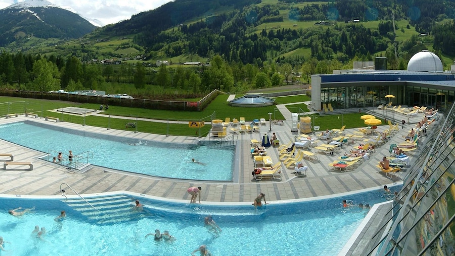 Chalet in Bad Hofgastein Near Ski Slopes