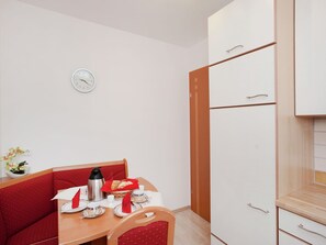 Tempat makan