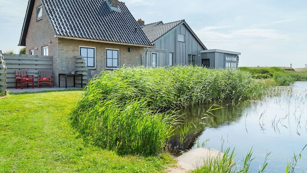 Exterior - Holiday Home near Petten Beach Behind Hondsbossche Zeewering (Petten)