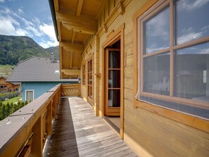 House | Balcony - Chalet in Mauterndorf Near Ski Slopes (Mauterndorf)