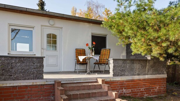 Exterior - Cozy Bungalow in Werder With Garden (Werder (Havel))